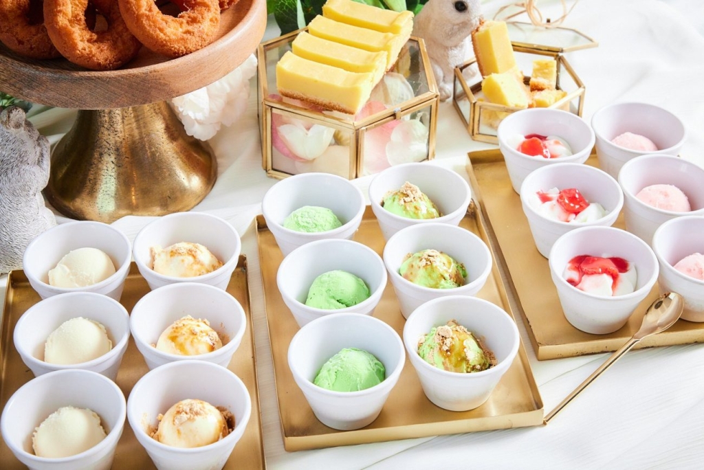 「バニラアイス」「牛角アイスバニラ」「抹茶アイス」「牛角アイス抹茶」「なめらか杏仁豆富」「季節のシャーベット」