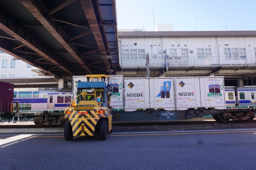 定期貨物鉄道輸送の新ルートを4月20日から開始