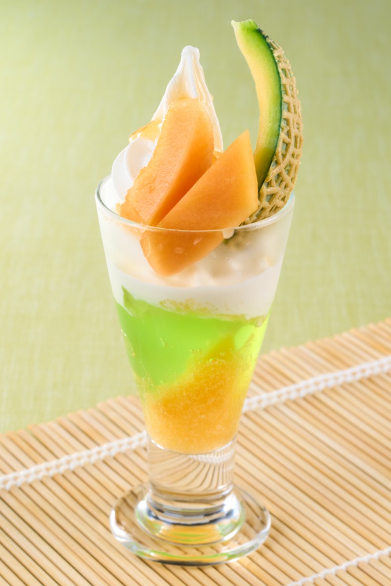 「フレッシュ赤肉メロンのソフトパルフェ」(税込659円)