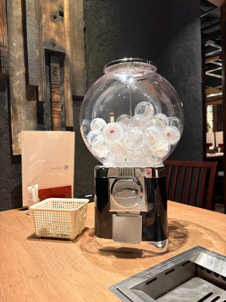 飛騨牛 カプセルくじ