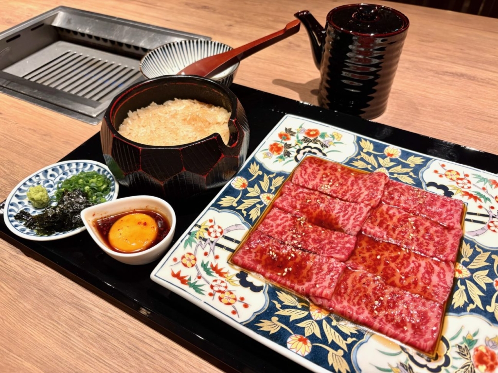 飛騨牛おひつ御膳 税込4,180円