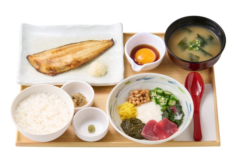 ～8種の彩り～アカモクねばとろとしまほっけの定食