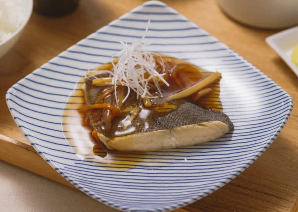 「黄金鰈の黒酢あんかけ」