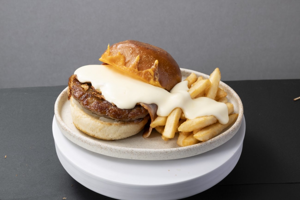 「夜の背徳チーズバーガー」
