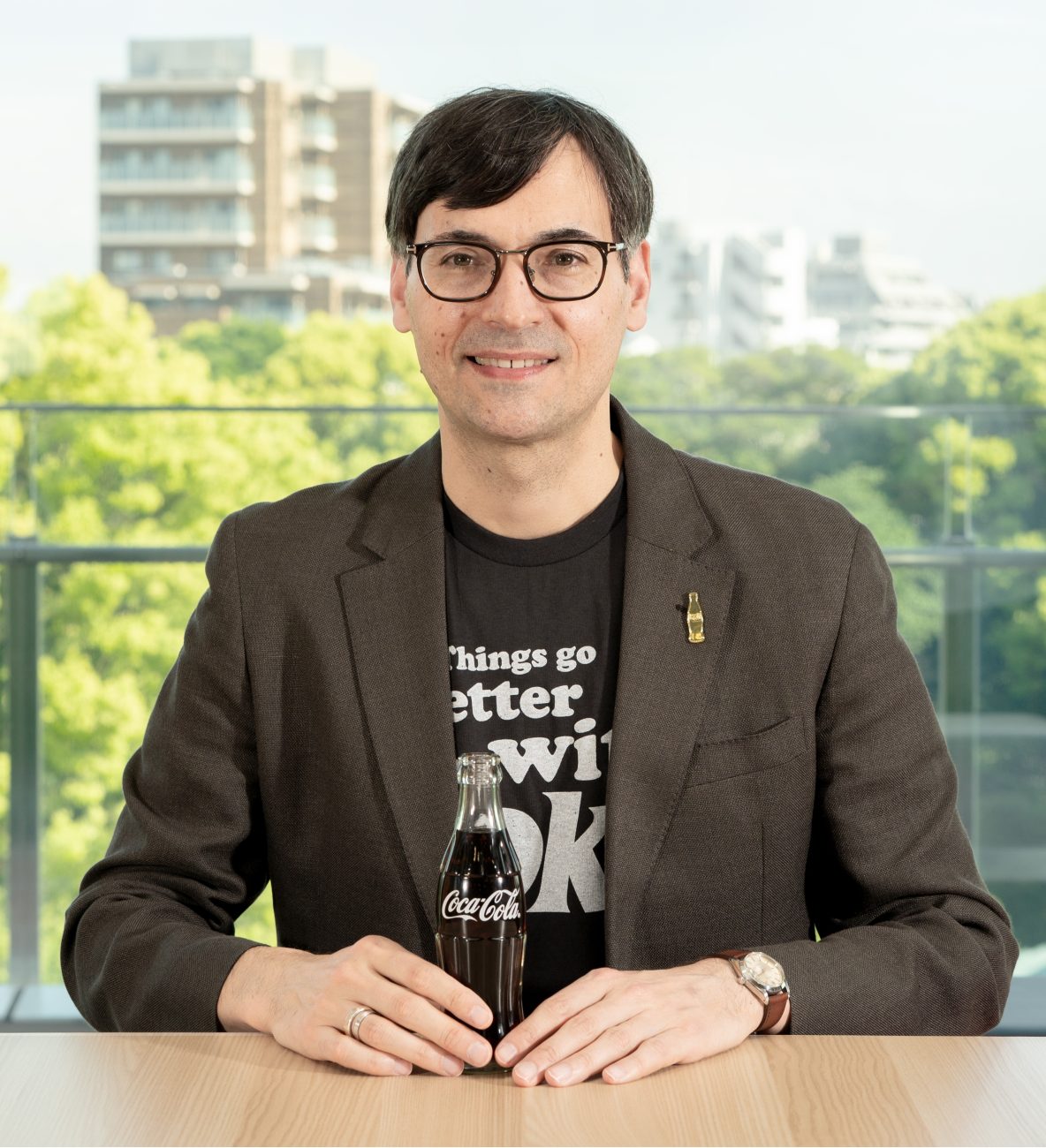 日本コカ・コーラ　フランク・サーモン新社長