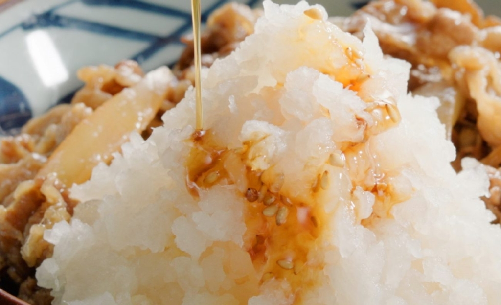 柚子やすだちなどが香る特製ぽん酢