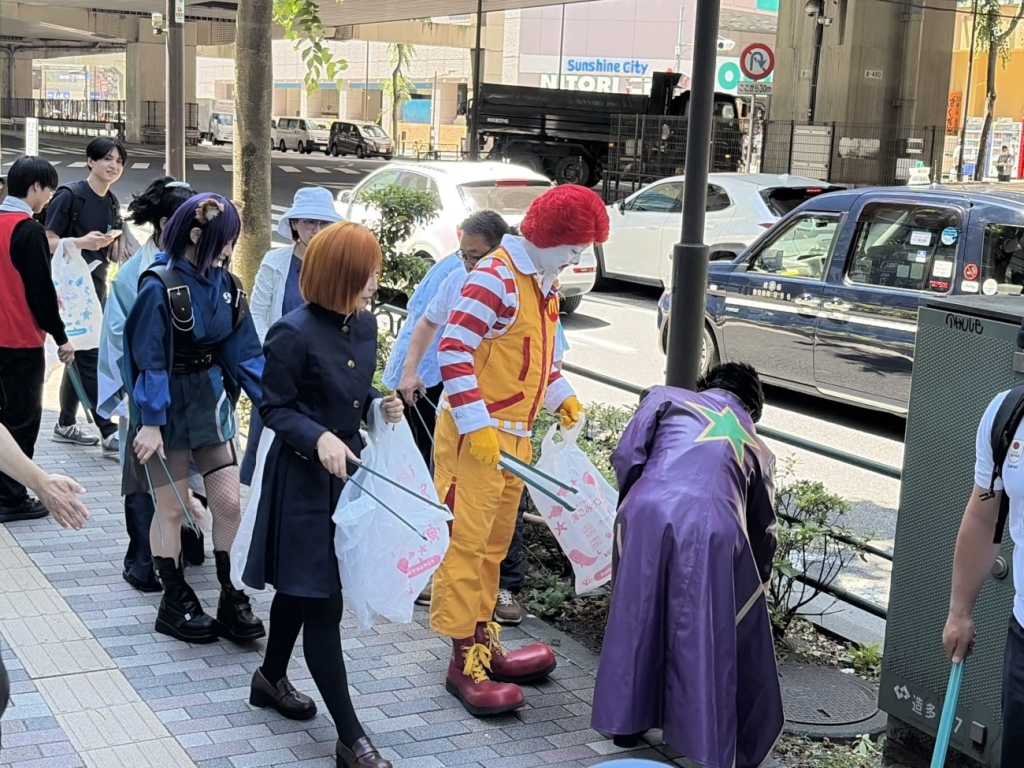 「海ごみゼロウィーク2026」のキックオフイベント「コスプレde海ごみゼロ大作戦2026 at 池袋」の様子