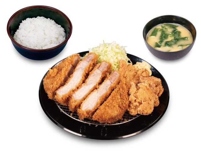 超厚切りリブロースかつ＆大判唐揚げ定食（マヨ付き）