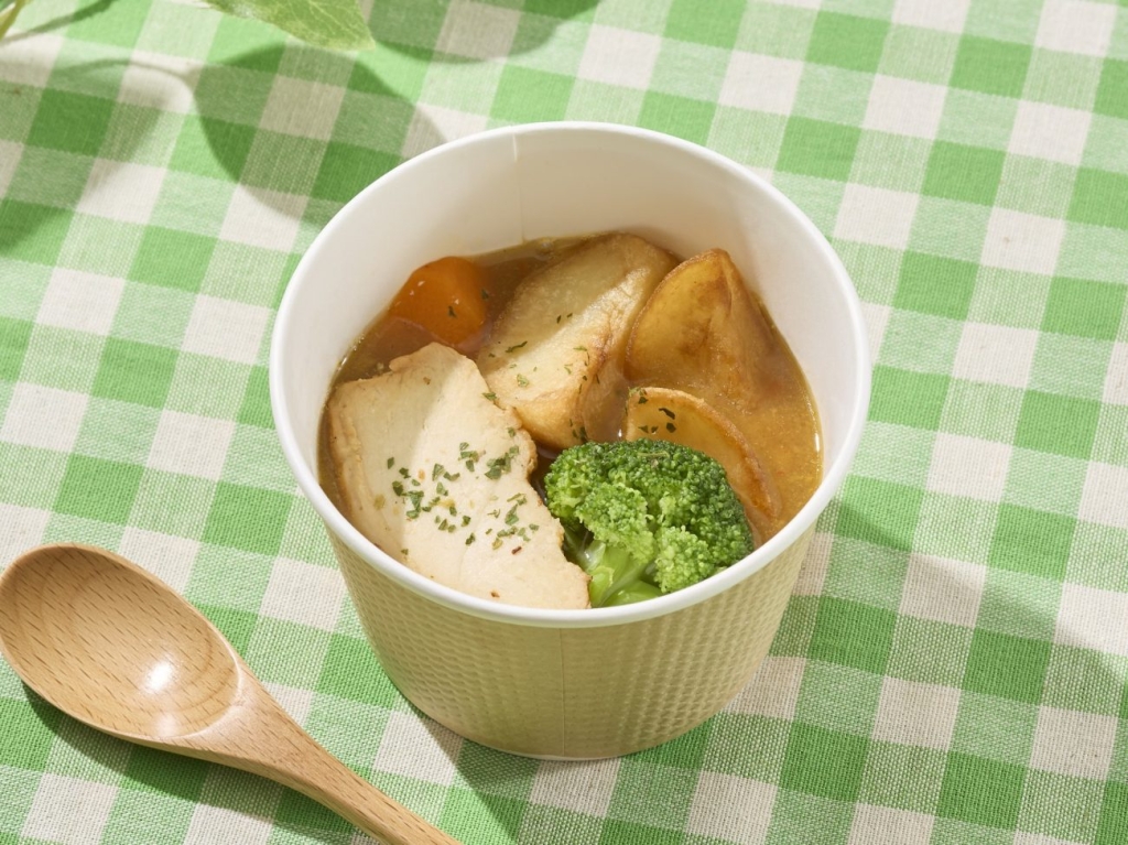 チキンとゴロっと野菜のスープカレー