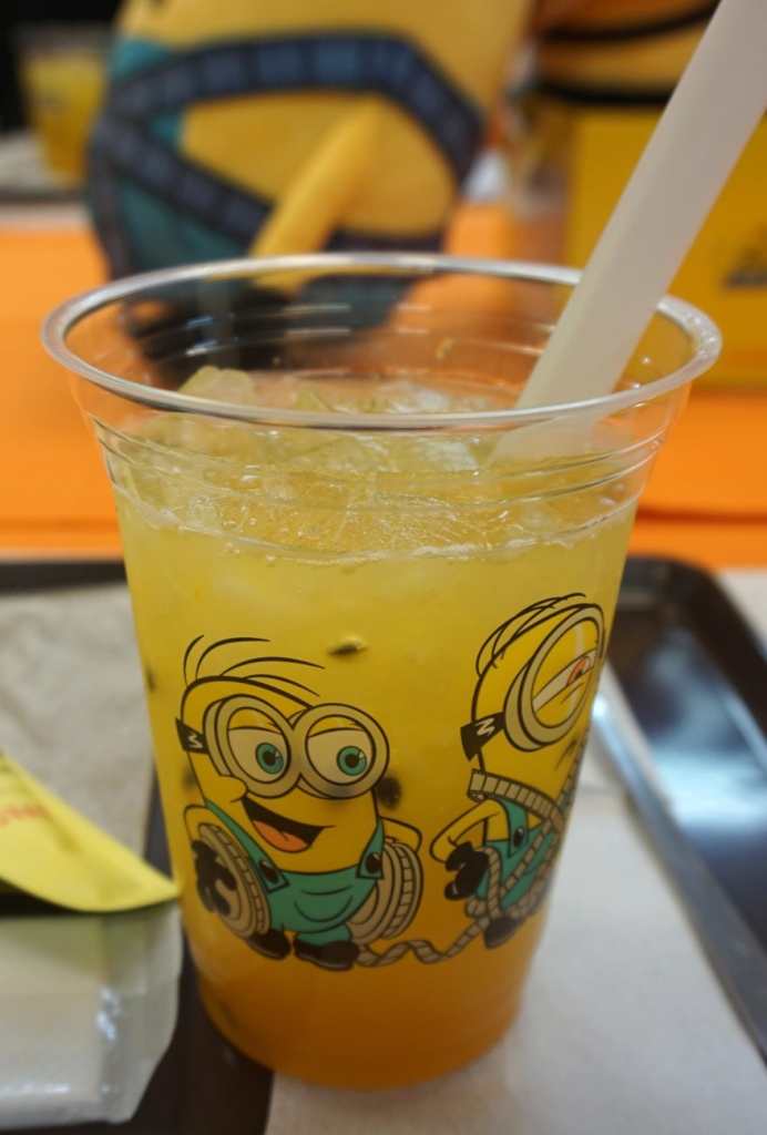 ミニオンズ はじけるトロピカルソーダ