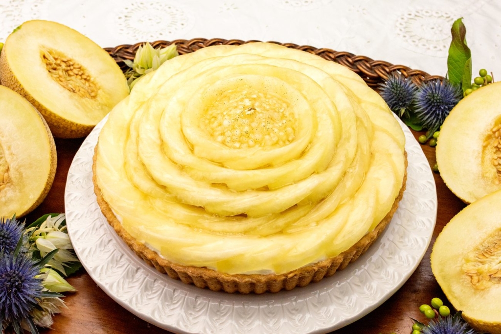 「島根県産 “ゴールデンパール”メロンのタルト」whole (25cm) 30,300円
