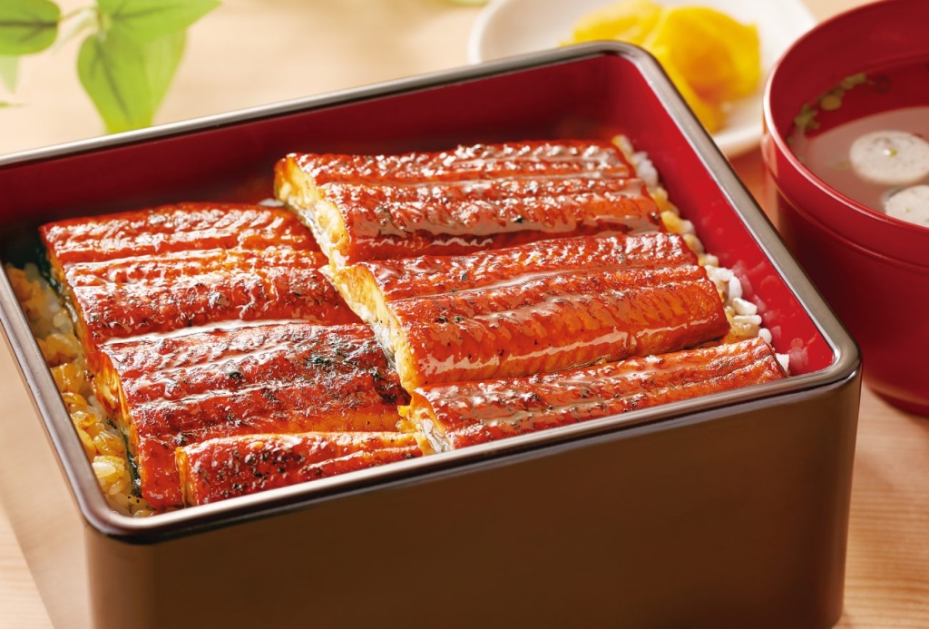 うなぎ二倍盛り重（お吸い物・漬物付）／1,639円（税込1,802円）