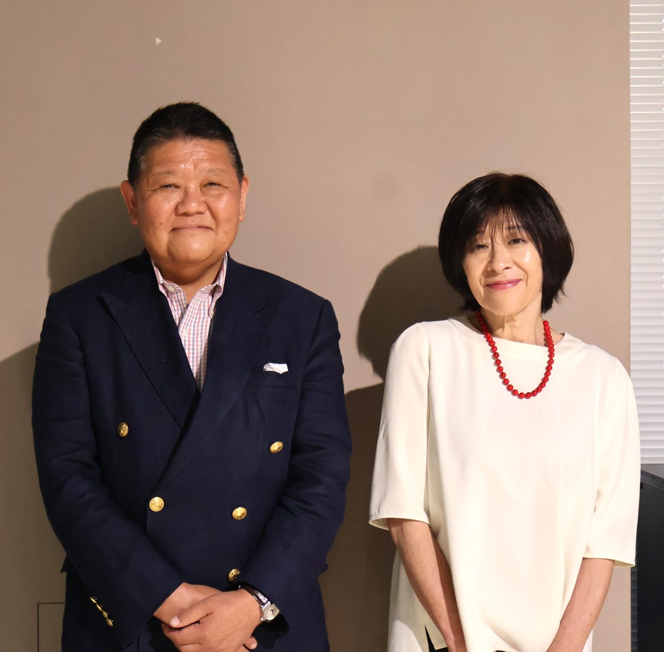全国ミキサードリンク協会 現会長の阿部豊氏･前会長の田中秀子氏(左から)