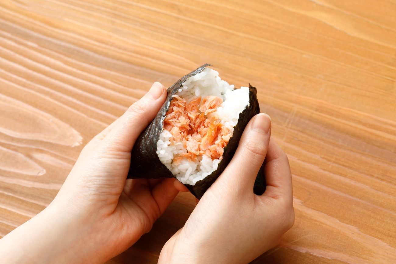海外で日本の冷凍おにぎりが売れている