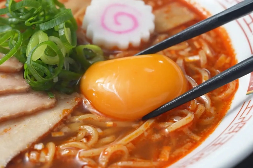 生卵トッピングのイメージ