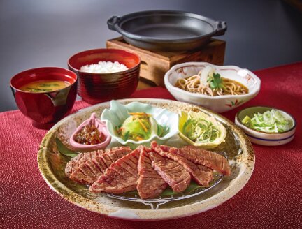 牛たん定食 7切:2,300円