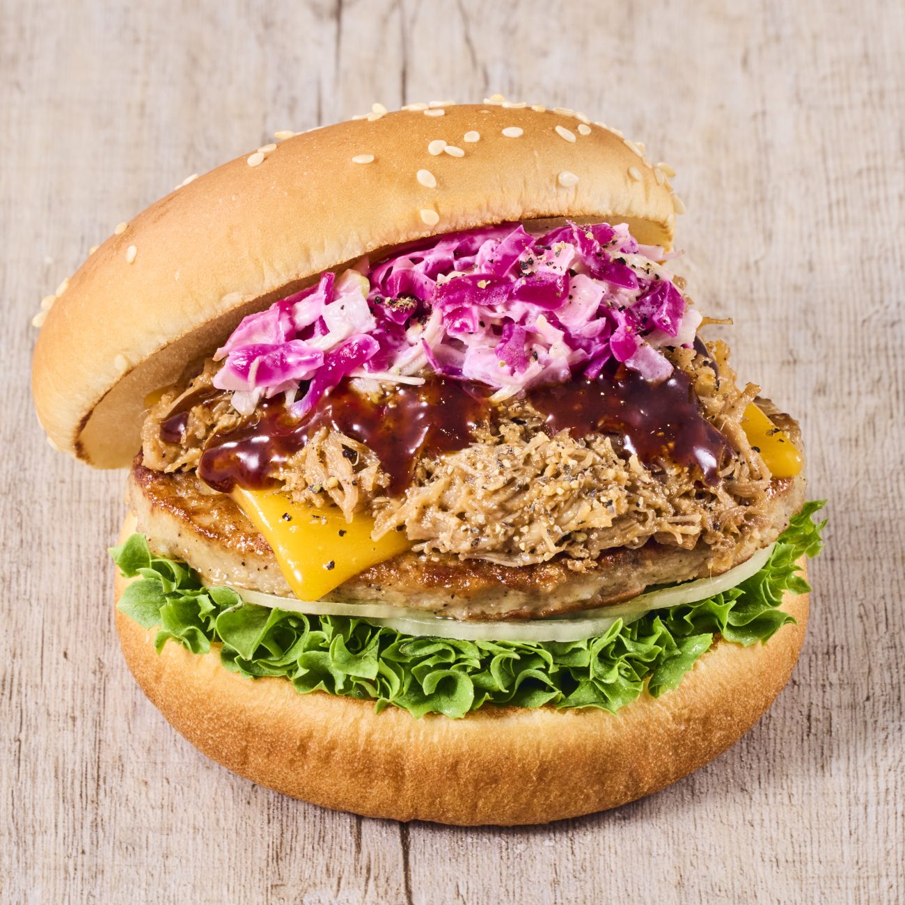 スパイシープルドポークバーガー 780円