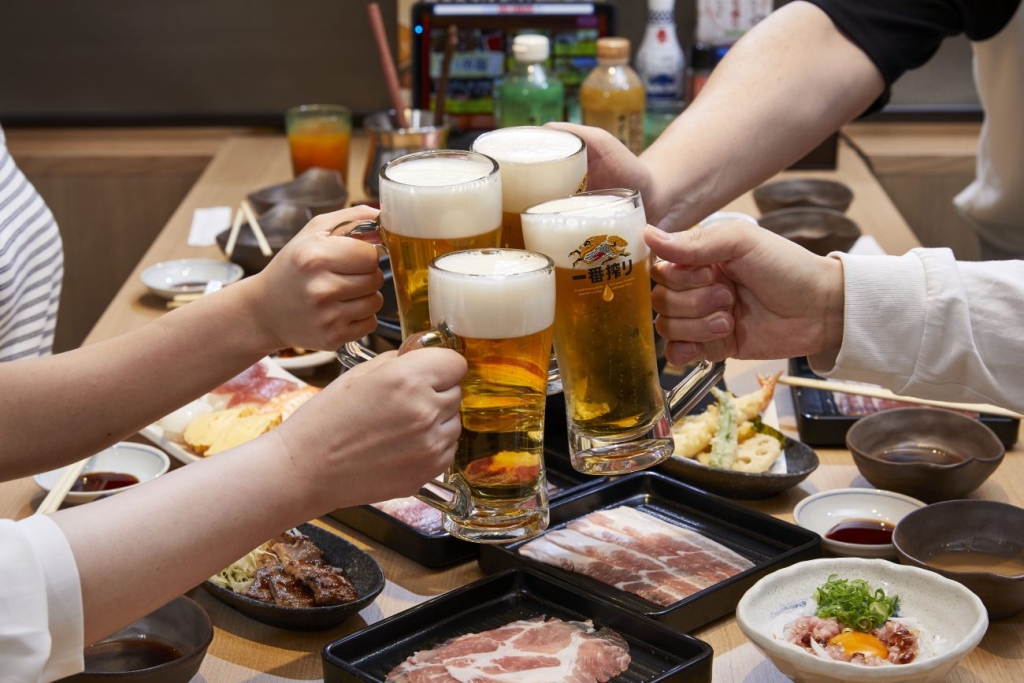 「和食さと」約100種類以上の食べ放題メニューを展開