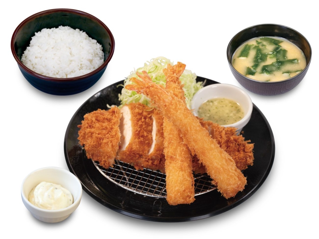 “肉厚”チキン“むね”かつ&海老フライ2尾定食