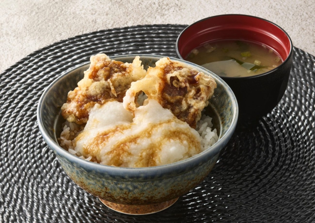 うなとろ天丼（みそ汁付）1,290円