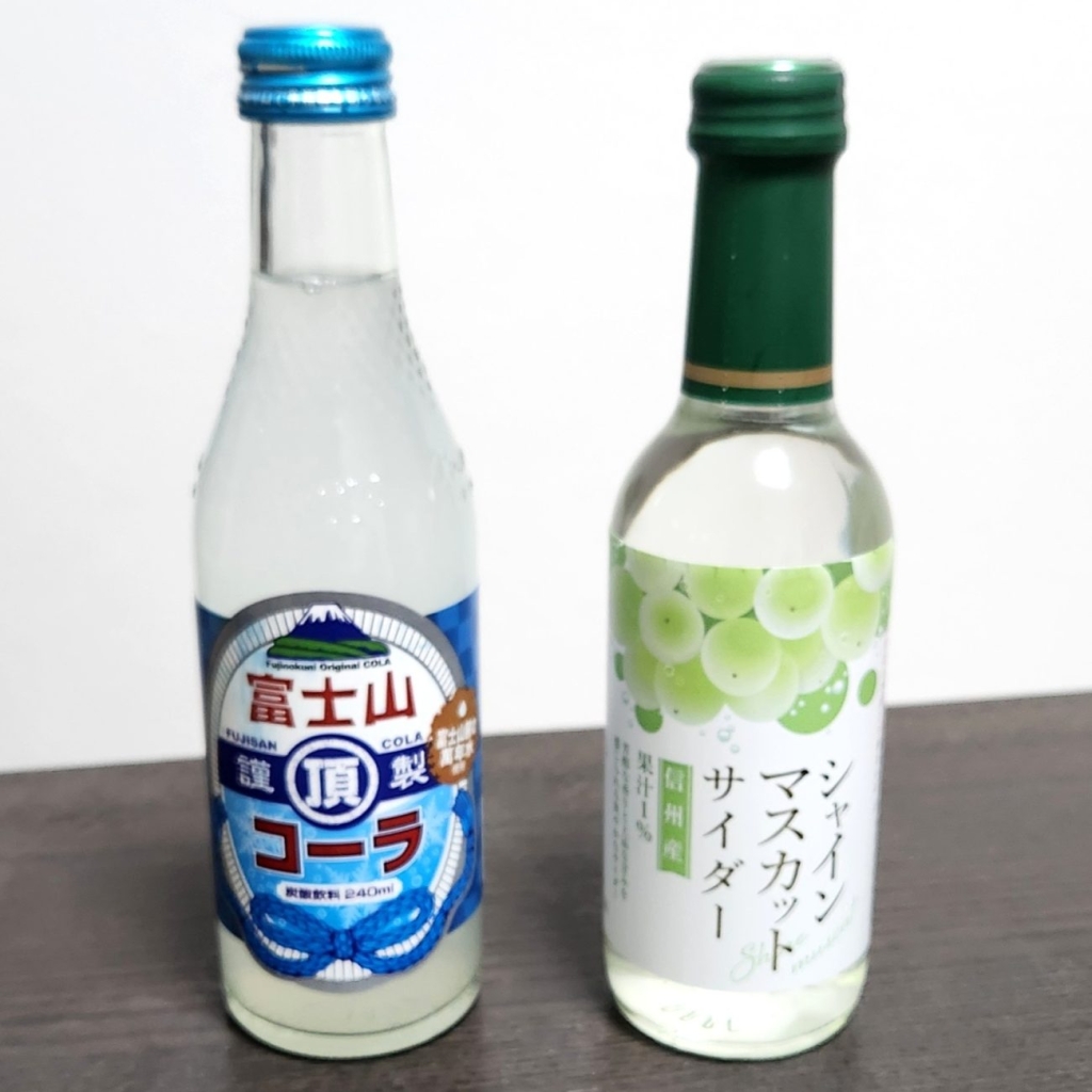 各地域の特色を生かしたラムネやサイダーなどのご当地ガラスびん飲料を展開