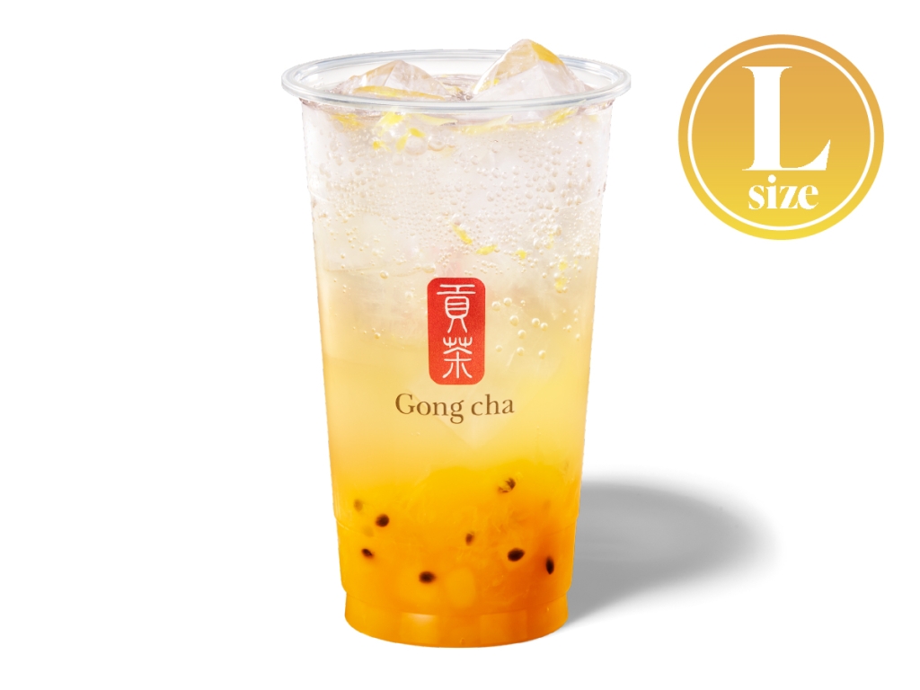 トロピカルフルーツ スパークリングティー(ICED/L) 780円