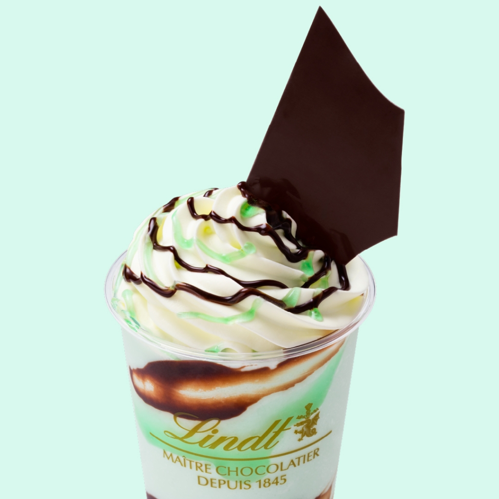 チョコミントアイスクリームをドリンクで表現
