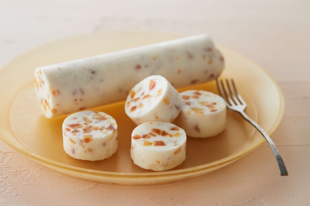 オレンジピールの爽やかでほどよい甘みとほのかな苦み･酸味を重ねた
