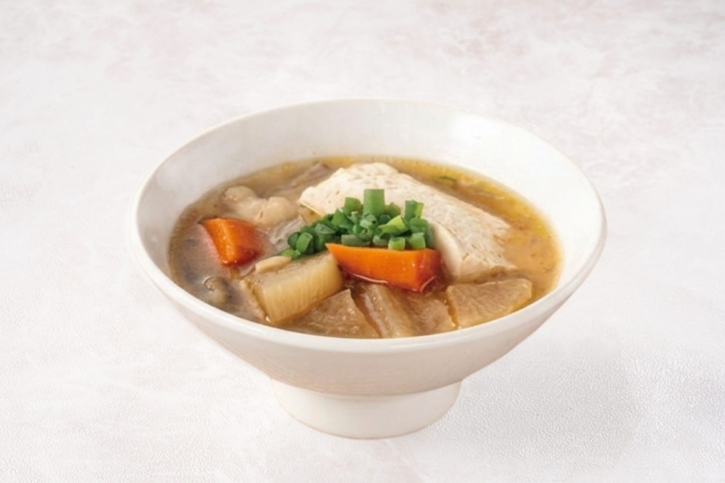 ごろごろ野菜のおにどん豚汁