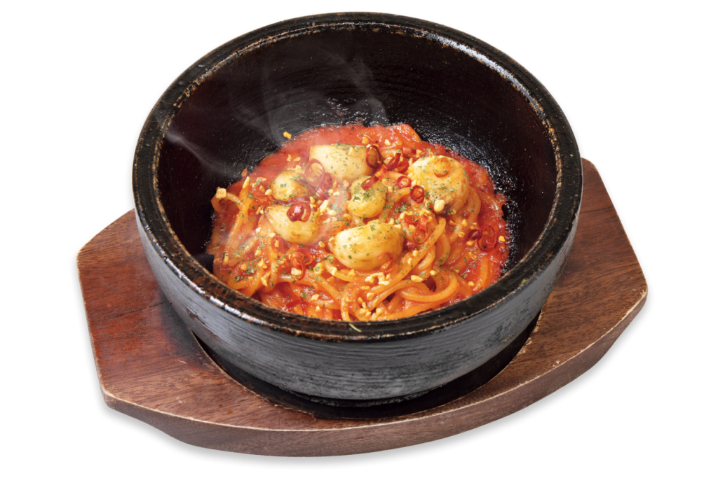 「トマトとにんにくの石焼スパゲッティ」