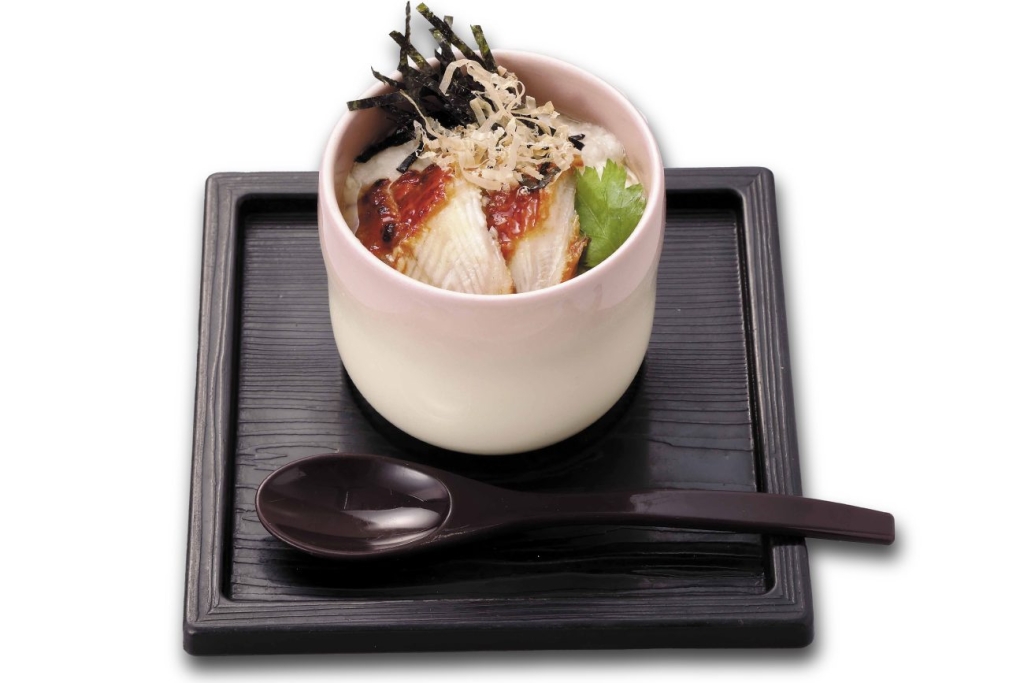 うなとろ茶碗蒸し