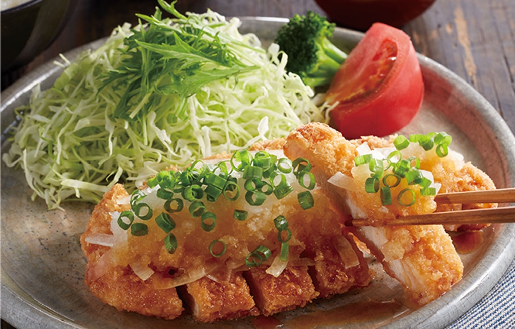 「たっぷりおろしと出汁ポン酢のロースかつ定食（高知県産生ゆず果汁使用）」
