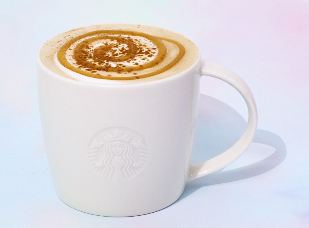 カプチーノ ＋ シナモン パウダー ＋ ペッパー カルダモン メープル ソース