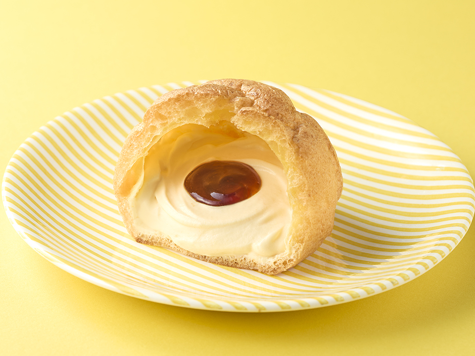 むちゃうまプリンのシュークリーム 断面