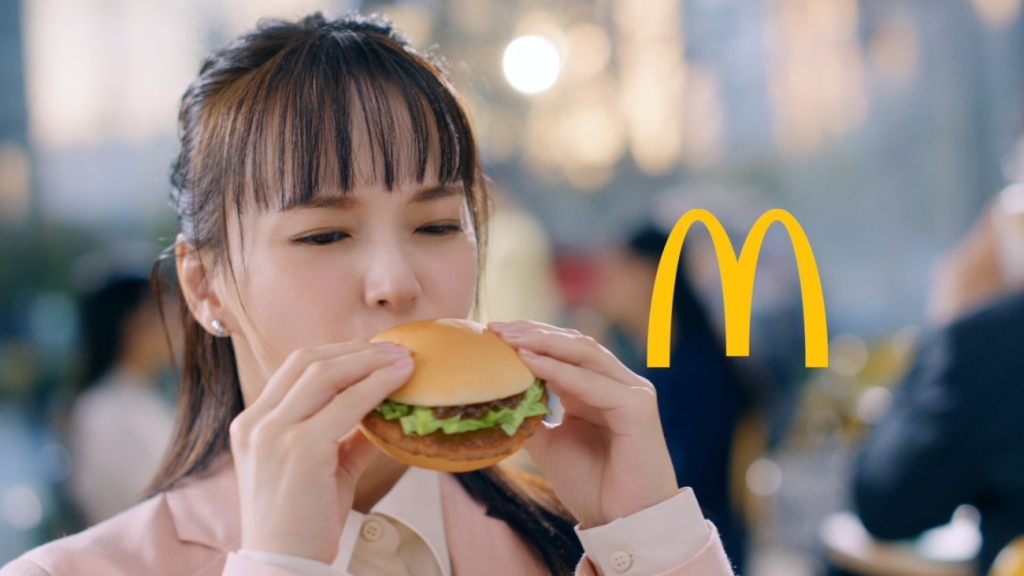 セット500「空飛ぶ500円玉」篇　CMカット