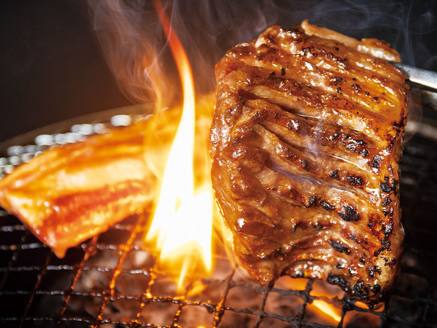 焼肉食べ放題店「じゅうじゅうカルビ」