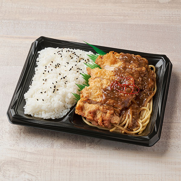 「香味醤油ソースの鶏から揚げ弁当(黒マー油使用)」