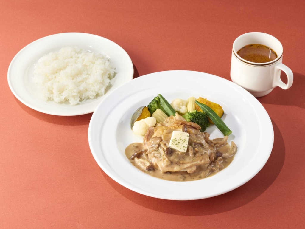 きのこクリームのチキンステーキランチ 1,090円(税込1,199円)