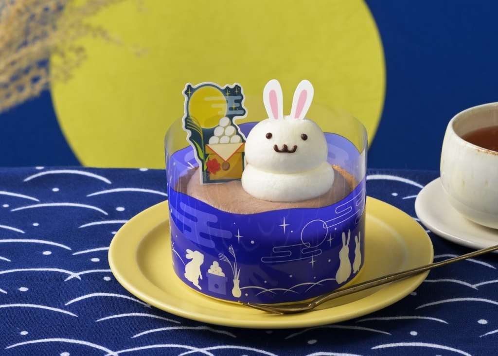 お月見うさぎをイメージしたシフォンケーキ