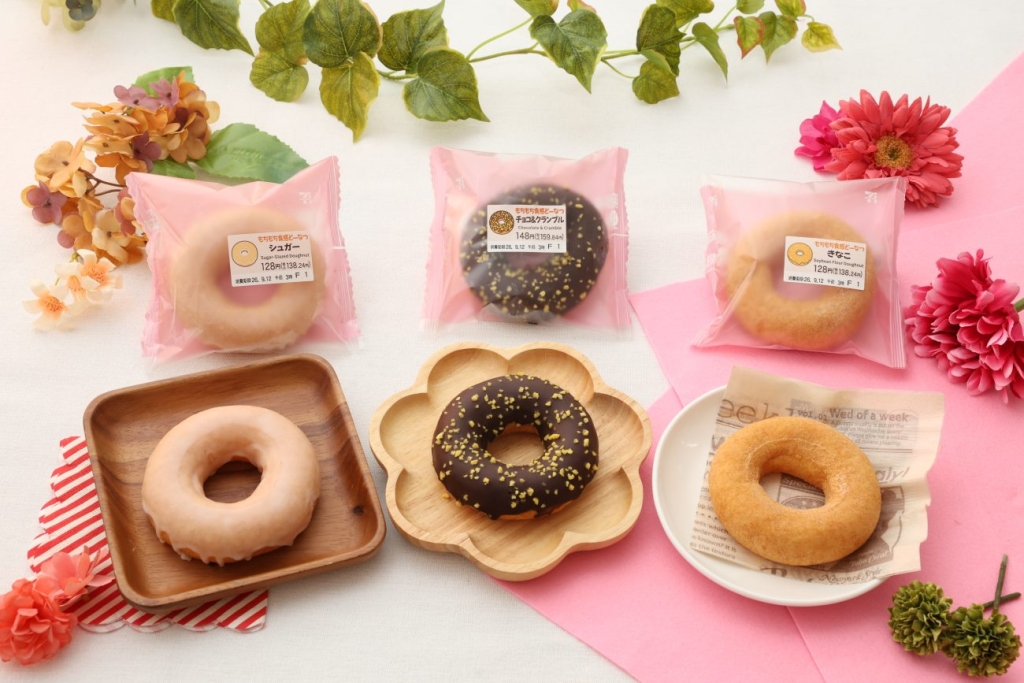「もちもち食感どーなつ」3商品
