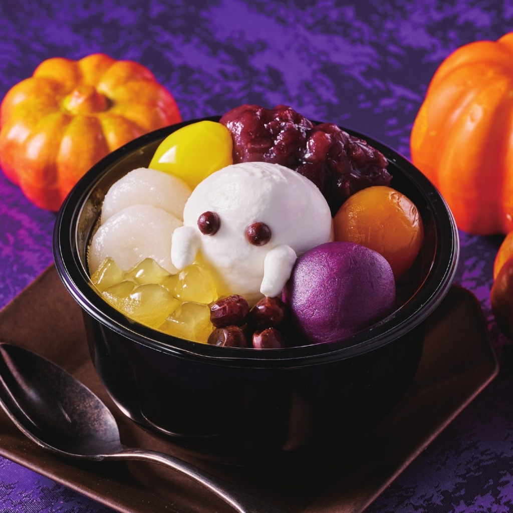 ハロウィンのクリームあんみつ
