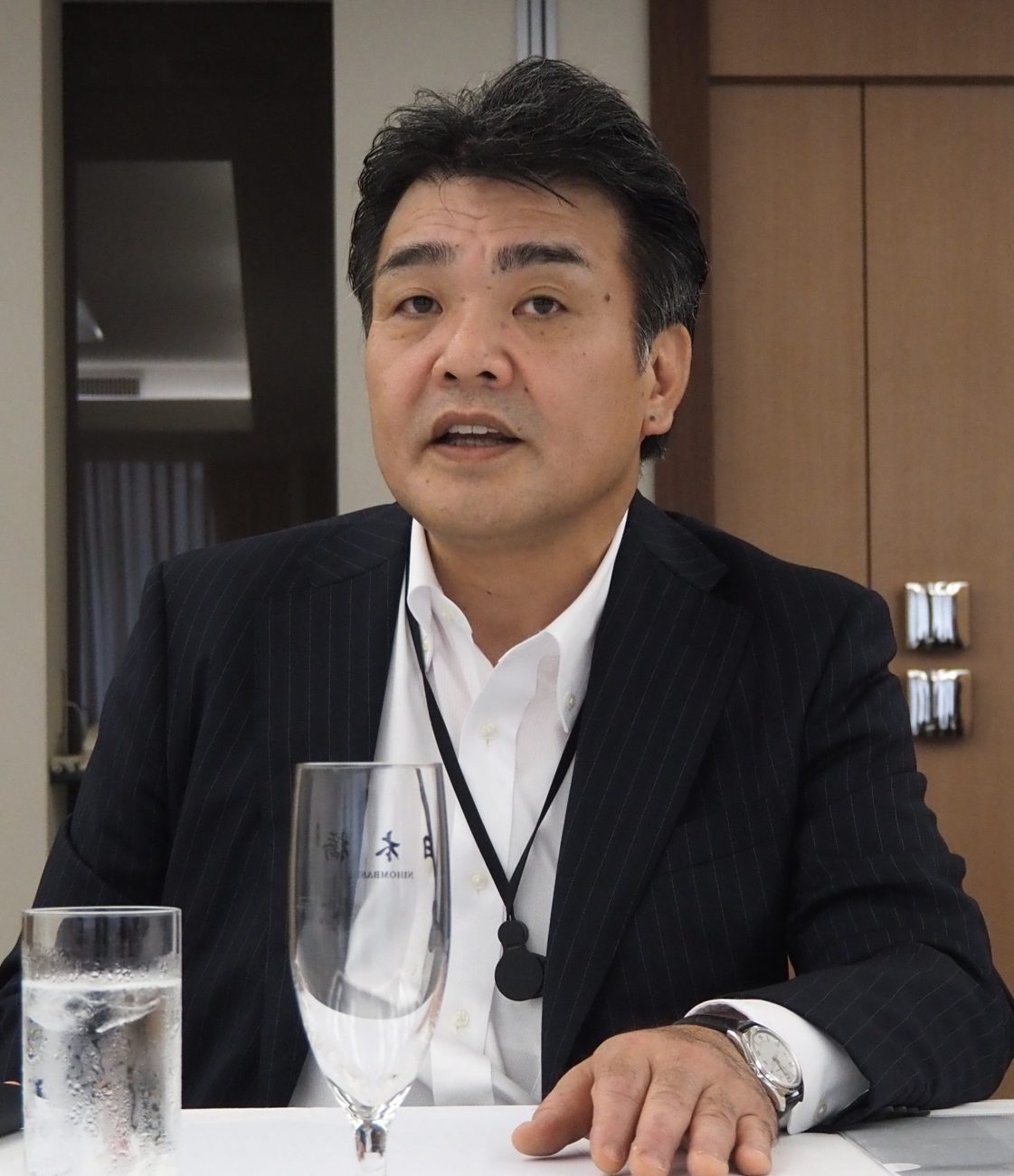 横山敏明氏