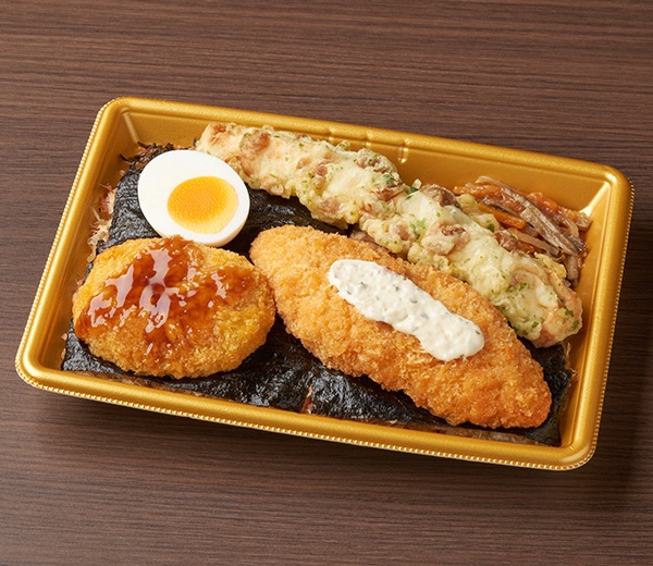 「ファミマ･ザ･海苔弁当」