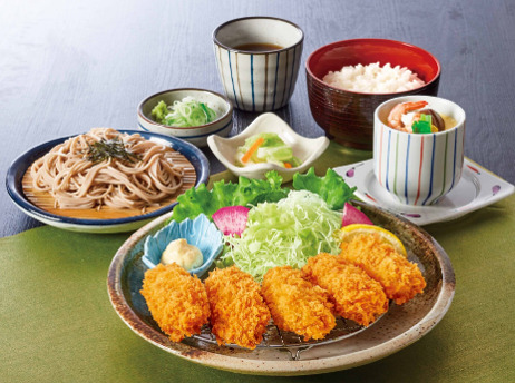 大粒かきフライ定食（お得な茶碗蒸し付）