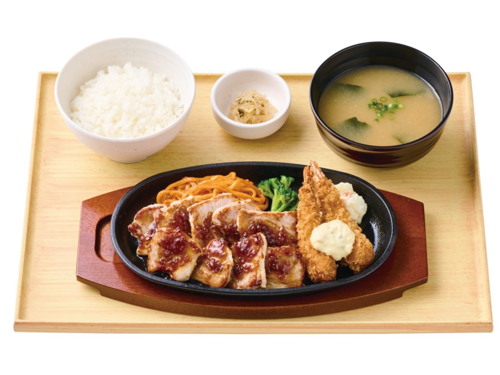 ～柔らか豚もも肉～国産ポークカットステーキとエビフライの定食（和風ソース）