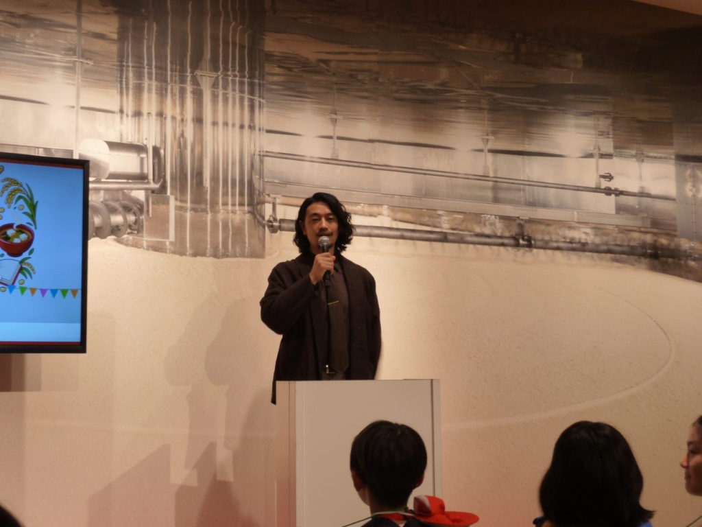 ゲストとして俳優の斎藤工さんが登場