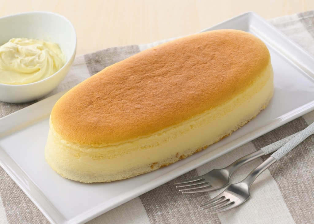 チーズスフレ(北海道産チーズ)(税込692円)