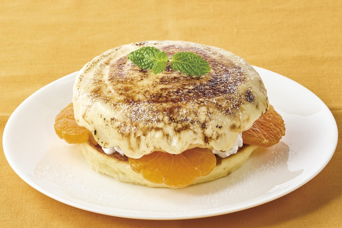 八天堂とろけるカスタードくりーむのブリュレパンケーキ（早生みかん）