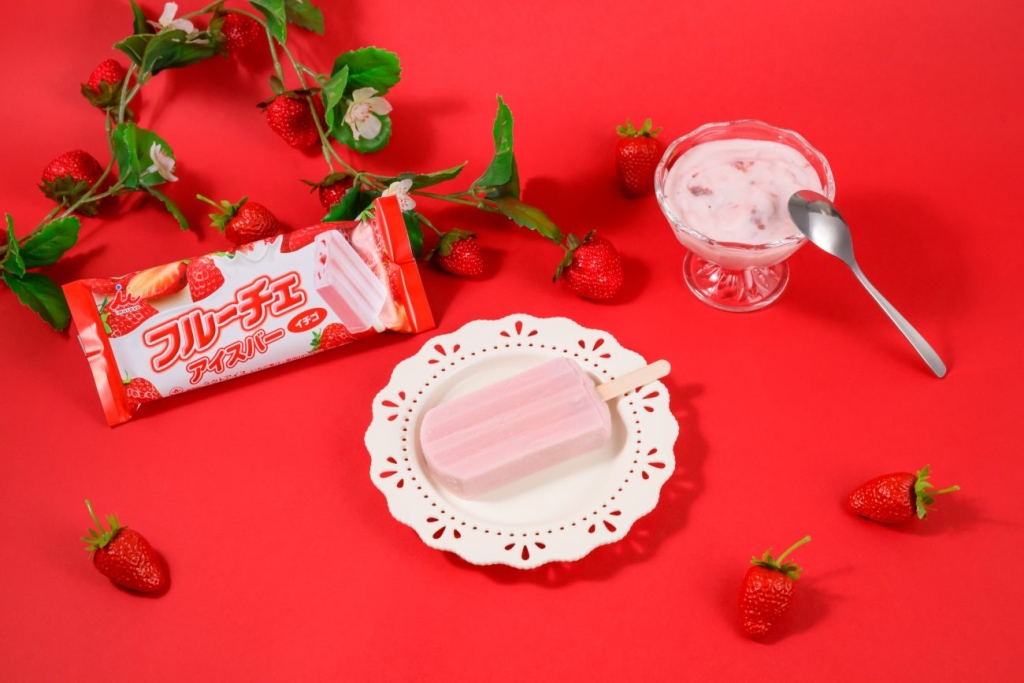 ハウス食品のロングセラー商品「フルーチェ」とコラボした2品