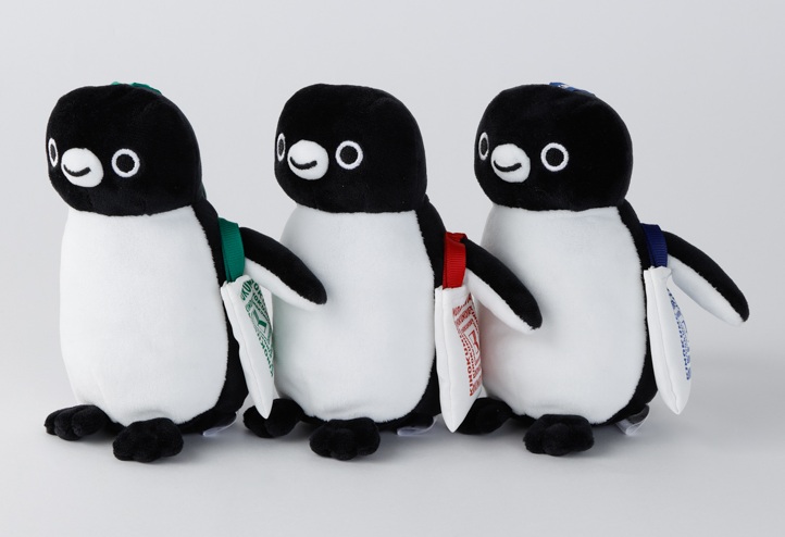 「Suicaのペンギンマスコットバッグ」グリーン、レッド、ブルー